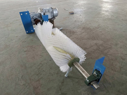 Brush Belt Cleaners in Various Models